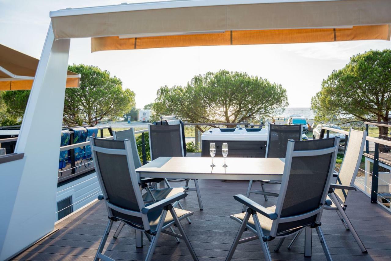 Floating House - Marina Relax Villa Portorož Dış mekan fotoğraf